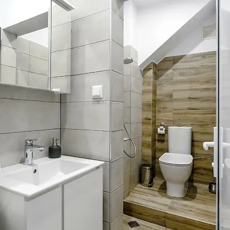 Apartment Thermi 1 Warna