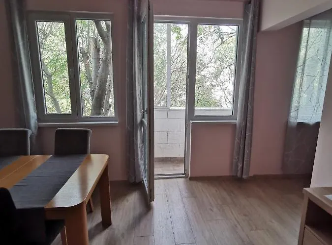 Thermi 1 דירה וארנה